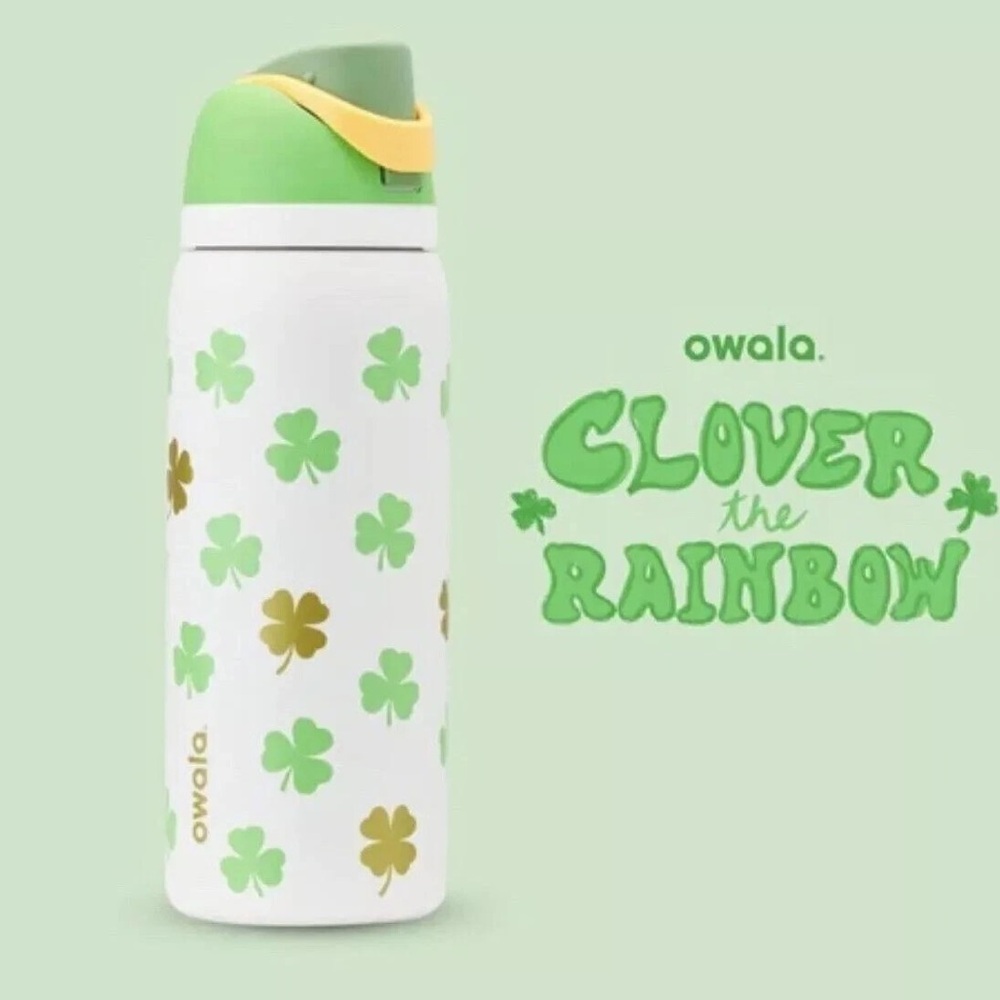 Owala Clover Water Bottle clover rainbow 32oz 24hr cold freesip green white